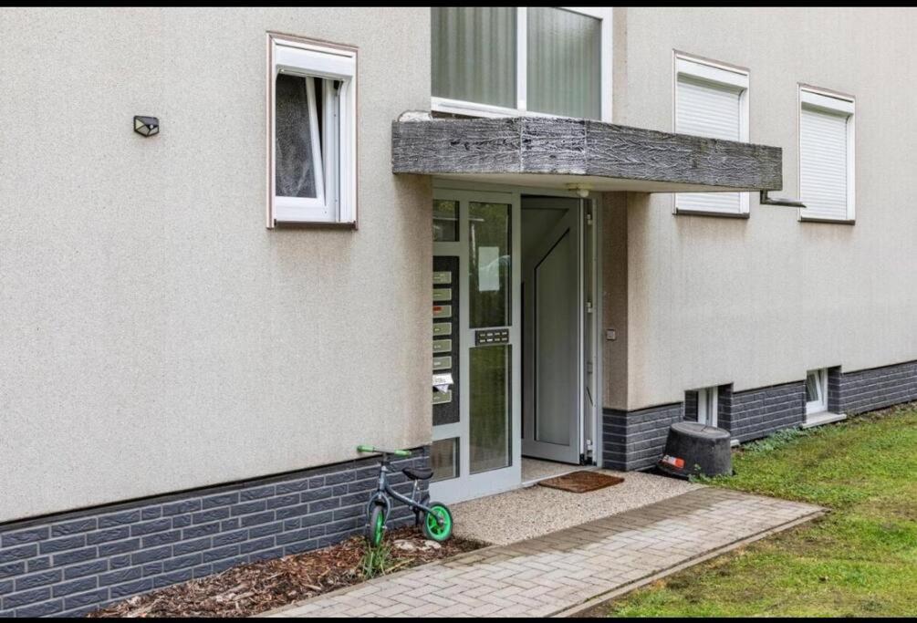 Cityloft Kassel 1 - Zentrale Unterkunft Fuer Gruppen Bis 7 Personen - Parkplatz - Netflix Dış mekan fotoğraf